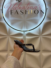 Load image into Gallery viewer, The Rosie kitten heel