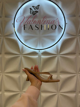 Load image into Gallery viewer, The Selena kitten heel