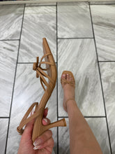 Load image into Gallery viewer, The Vero heel