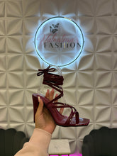 Load image into Gallery viewer, The Dakota heel