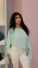 Load image into Gallery viewer, The Ariel poncho

